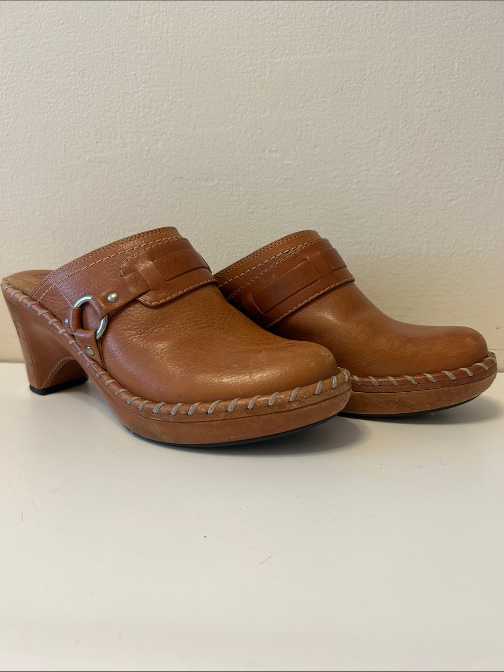 love these! Frye Leather Mules - Picture 11 of 11